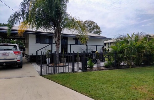 Allingham House | Cozy Forrest Beach Queenslander - Your Tropical Retreat Awaits