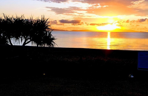 Allingham House | Cozy Forrest Beach Queenslander - Your Tropical Retreat Awaits