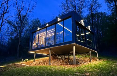 Szentendrei Villa | ForRest Boutique Cabin: Guest Rated 10/10 with Ocean Views
