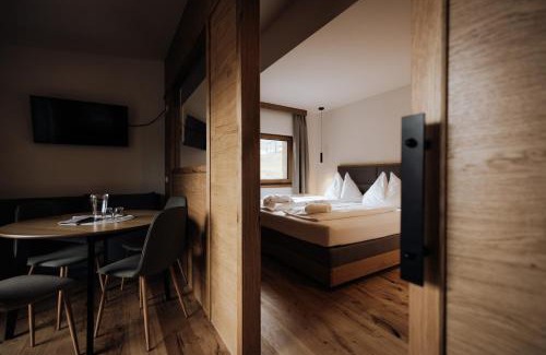 Forstau Hotel | Discover FORSTAUERWiRT Hotel & Restaurant: Pet-Friendly Retreat