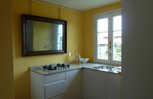 Cannero Riviera Apartment | Discover Forster's Nest: Guest Rated 9.1/10 Stay