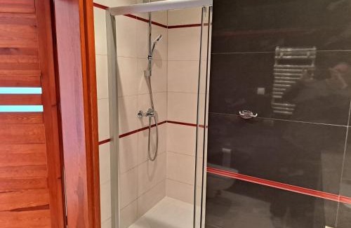 Wyspa Sobieszewska House | Forsycja: Exceptional Stay with Hot Tub & Pet-Friendly Options