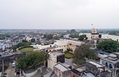 Bhinai Hotel | Fort Barli - A 16th Century Castle