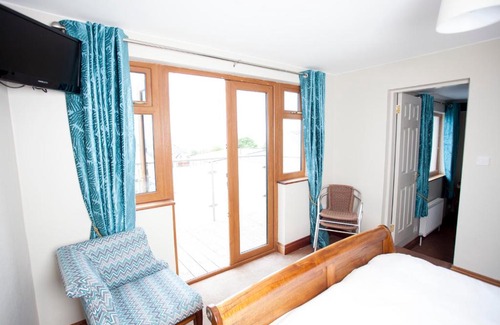 Duncannon Hotel | Ocean View at Fort Conan Hotel: Rated 9/10 by Guests
