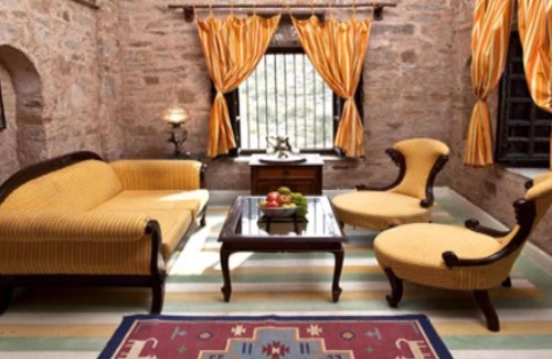 Alwar Hotel | Discover Fort Dadhikar in Alwar - 4-Star Family Retreat