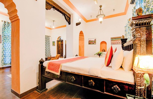 Alwar Hotel | Discover Fort Dadhikar in Alwar - 4-Star Family Retreat