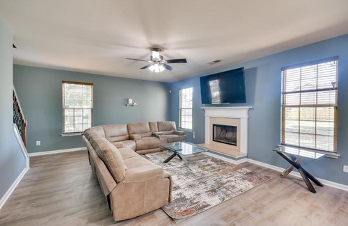 Fort Mitchell House | Fort Mitchell Vacation Rental with Home Office for Families