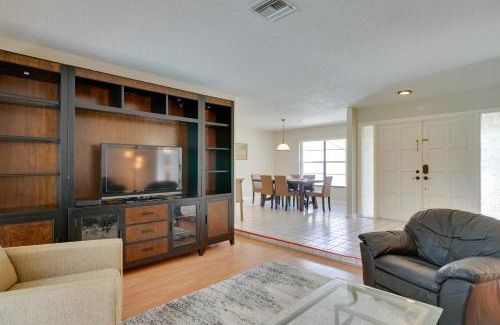 Biggar House | Inviting Fort Myers Home with Private Heated Pool & Lanai