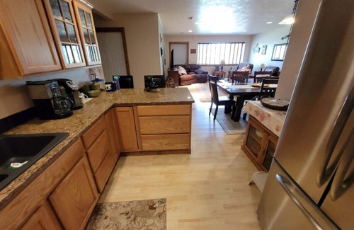 Davenport House | Fort Spokane Home with Mtn Views