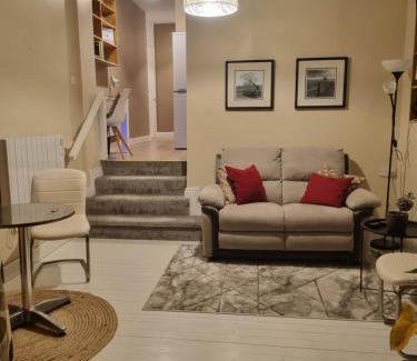 Dripsey Apartment | Discover Comfort at Fort William, Dripsey - Rated 8.8/10!