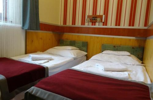Miskolc-Tapolca Hotel | Oceanfront Fortuna Hotel: Spa & Hot Tub Bliss Awaits