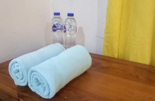 Paiton Hotel | Convenient Fortuna Hotel RedPartner Near Tol Paiton Exit