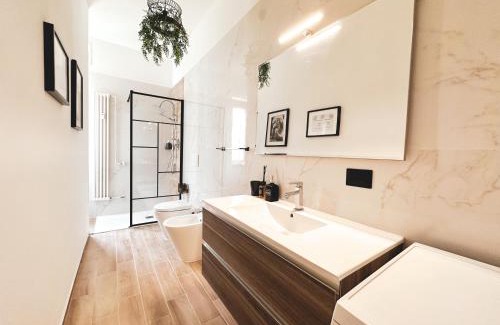 Rondinella - Baraggia - Restellone Apartment | Fortuna Milan: Pet-Friendly Stay Near Metro & Duomo