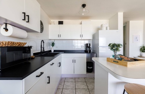 Playa Fortuna Apartment | Beachfront Bliss at Fortuna Paradise with Ocean Views