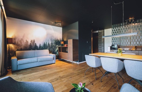 Zell am See Apartment | Fortuna View - Superior Apartment with Spa & Pet-Friendly Perks