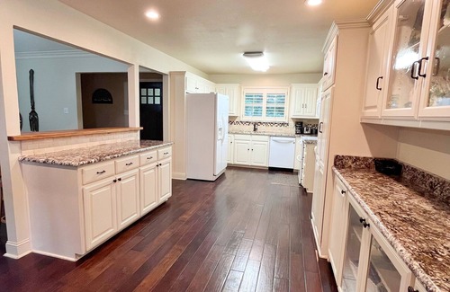 Lincoln Park House | Serene House with Private Pool Near Local Wineries