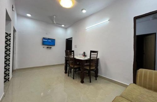 Saket Apartment | Fortune Home Service Apartment: Ideal for Family Getaways