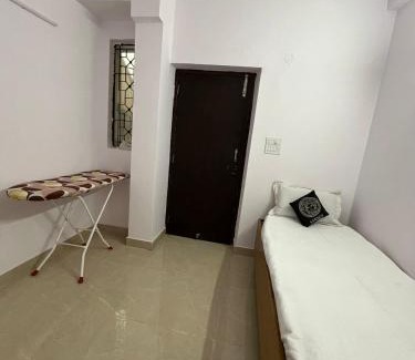Saket Apartment | Fortune Home Service Apartment: Ideal for Family Getaways