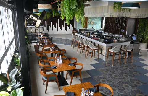 Mysore Hotel | Indulge at Fortune JP Palace, Mysore - 5-Star Retreat