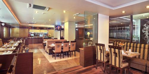 Mysore Hotel | Indulge at Fortune JP Palace, Mysore - 5-Star Retreat
