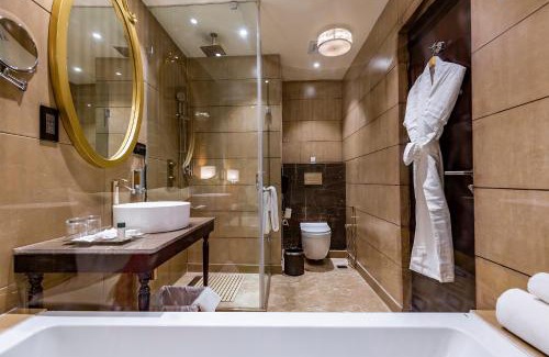 Dalhousie Hotel | Elegant Fortune Park, Dalhousie – 5-Star Retreat Awaits