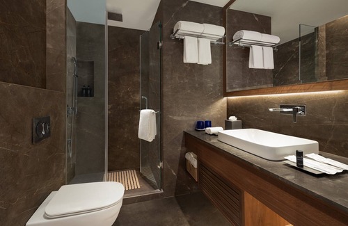 Delhi Hotel | Outstanding Fortune Park East Delhi with Family-Friendly Amenities