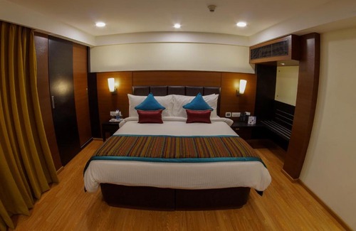 GIDC Hotel | Discover Fortune Park Galaxy: Family-Friendly Retreat in Vapi