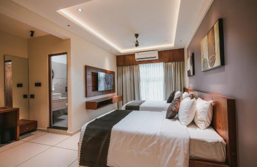Kasaragod Hotel | Budget-Friendly Fortview Suites with Family Amenities