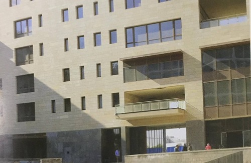 Sheikh Zayed City Apartment | Discover Forty West Side: Accessible Comfort & Breakfast Included