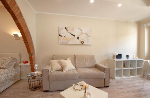 Santa Maria Novella Apartment | Explore Flo Apartments Fossi: A 4-Star Retreat Awaits