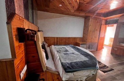 Hata Hotel | Fossis Grand Cottage