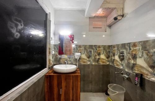 Hata Hotel | Fossis Grand Cottage