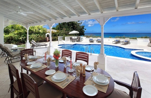 Reeds Bay Villa | Fosters House: Beachfront Escape with Pool & Ocean Views