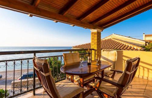 Katavolos Apartment | Exceptional Fotini: Family-Friendly and Guest Rated 10/10
