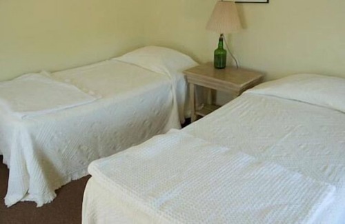 Lake Leelanau Resort | Discover Fountain Point - Shepherd Cottage with Pool & Dining