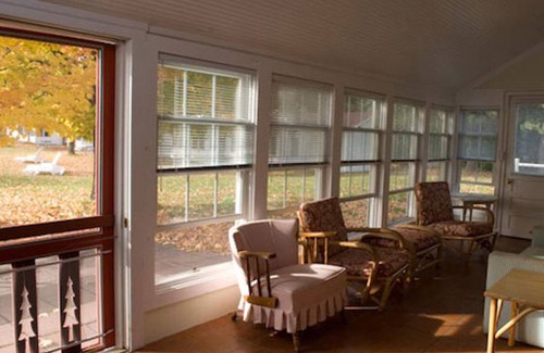 Lake Leelanau Resort | Discover Fountain Point - Shepherd Cottage with Pool & Dining