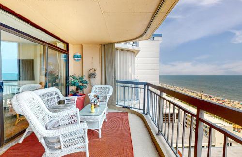 North Ocean City Apartment | Fountainhead Towers 1506: Oceanfront Family Retreat