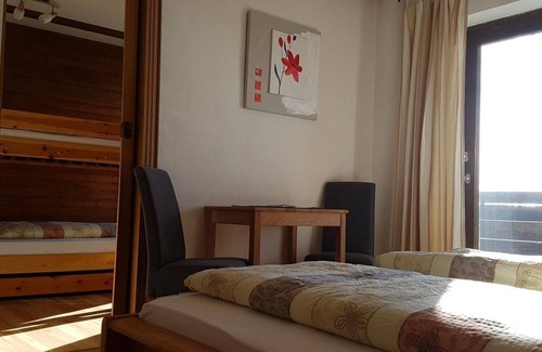 Muehlbach Am Hochkoenig Bed & Breakfast | Comfortable Four-Bed Room at Alpengasthof Pension Rapoldsberg