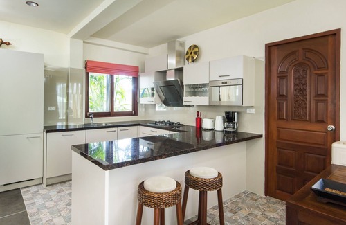 Moo 5 Villa | Stunning Four-Bedroom Villa at Idyllic Samui Beach Resort