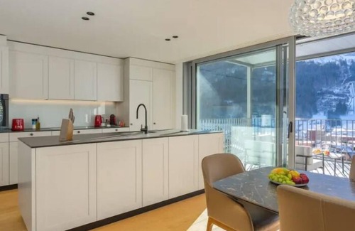 Engelberg Apartment | Four Bedroom Apartment With Mountain View