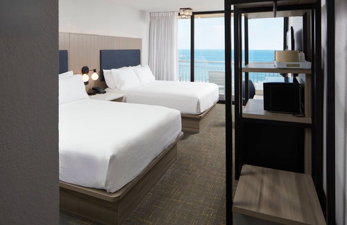 Northeast Virginia Beach Hotel | Oceanfront Comfort at Four Points By Sheraton Virginia Beach