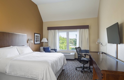 Buffalo Grove Hotel | Discover Four Points by Sheraton Buffalo Grove: Family-Friendly Amenities