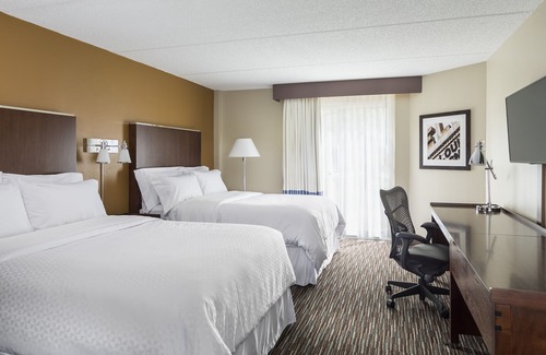 Buffalo Grove Hotel | Discover Four Points by Sheraton Buffalo Grove: Family-Friendly Amenities