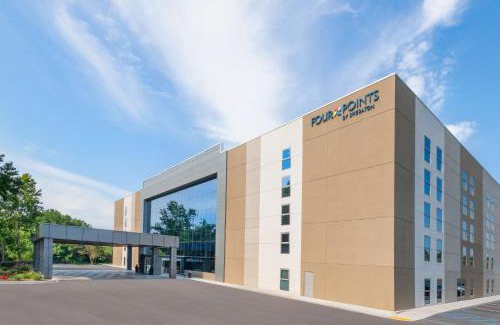 Arcadia Hotel | Pet-Friendly Retreat at Four Points by Sheraton Spartanburg
