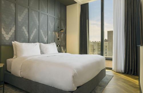 Ujlipotvaros Hotel | Pet-Friendly Four Points by Sheraton Budapest Danube Hotel