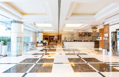 Al Mankhool Hotel | Relax at Four Points by Sheraton Bur Dubai: Guest Rated 8.5