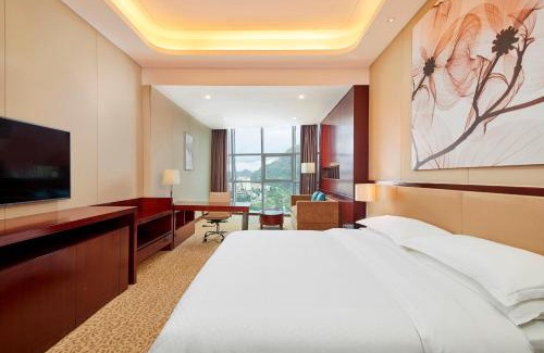 Zhongshan District Hotel | Discover Four Points by Sheraton Liupanshui - Pet Friendly Stay