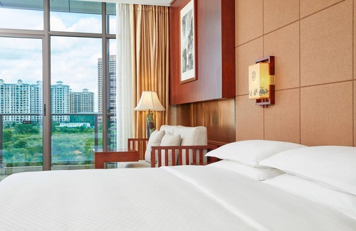 Danzhou Hotel | Affordable Comfort at Four Points By Sheraton Danzhou