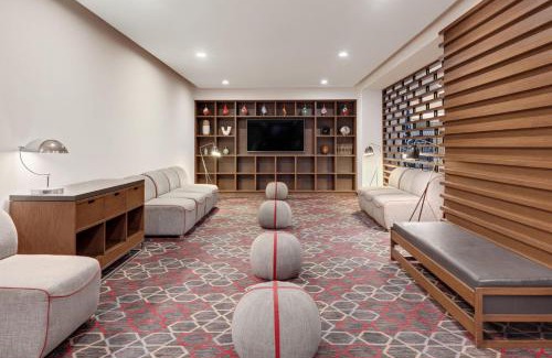 Monterrey Hotel | Elegant Four Points by Sheraton Galerias Monterrey Awaits