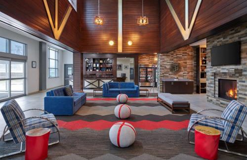 Aldine Hotel | Comfortable Stay at Four Points by Sheraton Houston Airport